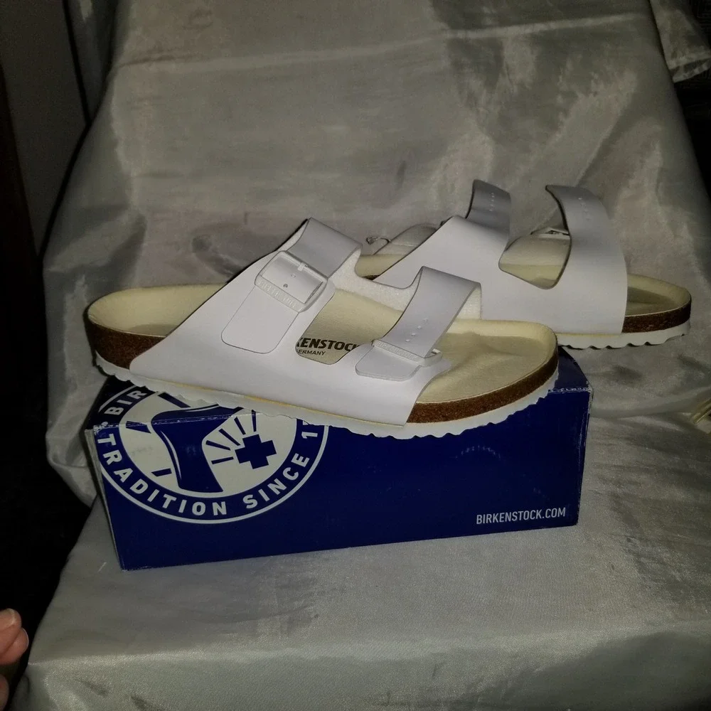 Birkenstock Arizona Sandals Mens 12 White Excellent Birko-Flor Two-Strap Slides